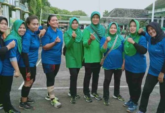 Tim Kawedanan Pati meraih juara 3 dalam lomba volly HUT Persit