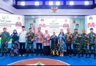 Walikota Rahma saat Hadiri Pisah Sambut Kajari Tanjungpinang