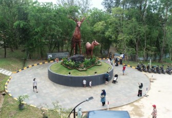 Taman Rusa Sekupang