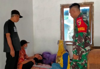 Pengobatan OGDJ warga desa binaan 