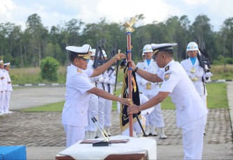 Pangkoarmada III Laksda TNI Agus Hariadi saat sertijab PJU Koarmada III 