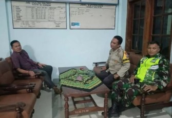 Komsos bersama aparat desa binaan 