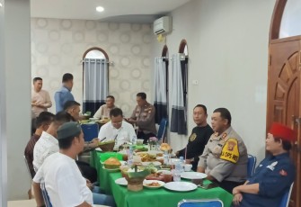 Kapolres saat Buka Bersama Insan Pers Kota Pagar Alam