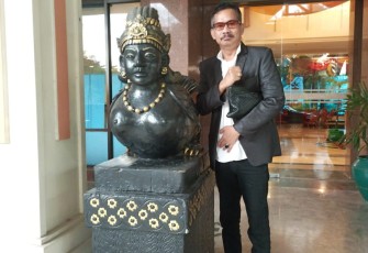 Dr. Dwi Seno Wijanarko