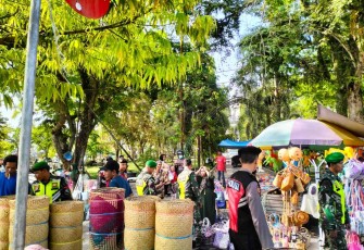 Patroli bersama ciptakan rasa aman di Pasar Amuntai 