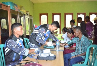 Bakti sosial kesehatan lanudal Kupang 