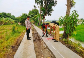 Pengukuran rabat jalan wilayah desa binaan 