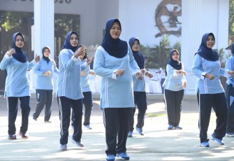 Olahraga bersama di Koharmatau Bandung, Jum'at (14/7)