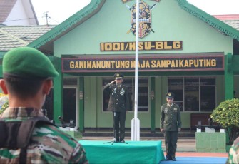 Pasiops Kodim 1001/HSU-BLG Kapten Arm Supiandi saat pimpin upacara HUT ke 78 TNI, Kamis (5/10)