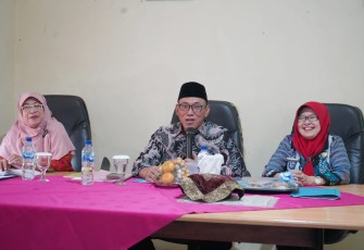 Wali Kota Helldy memberi Arahan, Kegiatan Program DKPP dan Bimbingan Teknis Kader Pangan B2SA Untuk Turunkan Stunting, Jum'at (6/10)