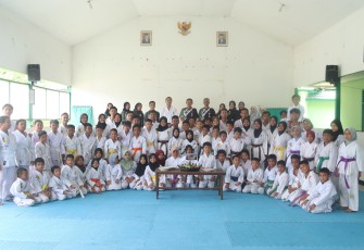 Dojo Karate Kodim 1001/HSU-BLG Berikan Ucapan HUT TNI ke-78