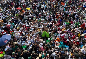 Jutaan Massa Amin Tumpah di Sidoarjo