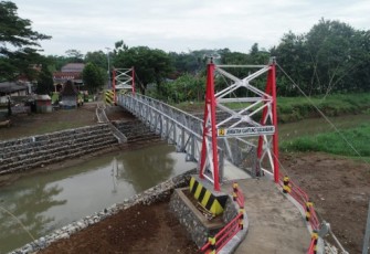 Jembatan Gantung Kementerian PUPR