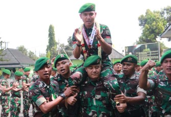 Pratu Richard prajurit Yonif 511/DY