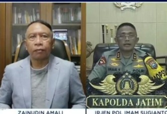 Kapolda Jatim Irjen Pol Imam Sugianto bersama Waketum PSSI Zainudin Amali saat koordinasi kesiapan keamanan jelang pelaksanaan Piala Dunia U-17 di Surabaya
