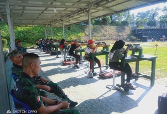 Materi senapan angin kejuaraan menembak nasional Pangdivif 2 Cup 2023 di Vicadha II Shooting Range, Singosari Malang, Minggu (12/11)