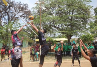Team Volley Menarmed 2 Kostrad dalam lomba Volley peringati HUT Armed Ke-78