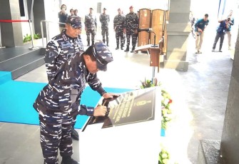 Kasal Laksamana TNI Muhammad Ali saat meresmikan gedung Mako Puspomal Jakarta, Jum'at (8/12)