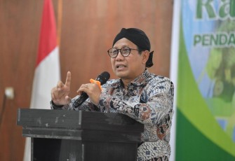 Mendes PDTT Abdul Halim Iskandar 