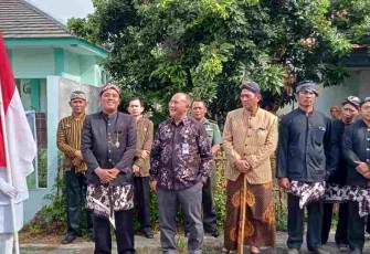 Pemberangkatan kirab budaya sedekah bumi 