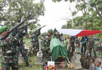 Pemakaman Militer Koptu Danang Santoso