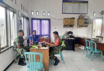 Komsos bersama aparat desa binaan 