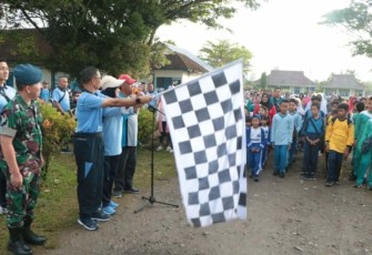 Danlanud Sutan Sjahrir Kol Nav Saeful Rakhmat melepas gerak jalan angkasa expo 2023