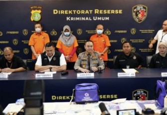 Konferensi pers kasus penipuan jemaah umrah di Polda Metro Jaya 