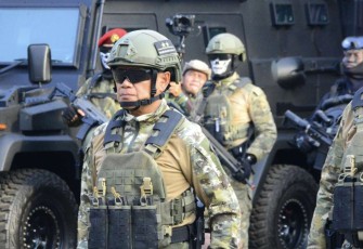 Pangkoarmada III Laksda TNI Agus Hariadi menjadi warga kehormatan Kopaska