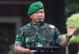 Kasad Jenderal TNI Dr. H. Dudung Abdurachman, S.E., M.M