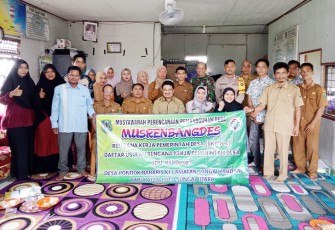 Foto Bersama usai acara