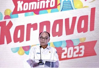 Menkominfo Budi Arie Setiadi saat memberikan sambutan kunci dalam Seminar Tematik HUT Kominfo Menggapai Puncak Bersama” yang berlangsung hibrida dari Lapangan Anantakupa Kantor Kementerian Kominfo, Jakarta Pusat, Senin (11/09/2023).