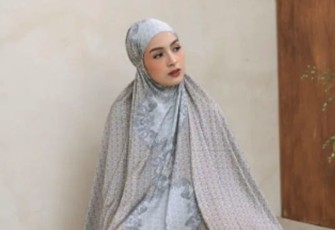 Mukena. ilustrasi