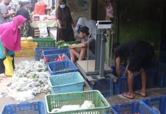 (Suasana Pasar Bojong Gede. Foto: Firha Saniya Humayda)