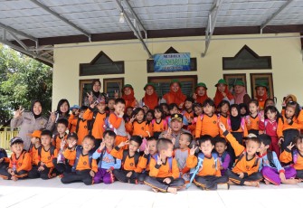 Polisi Sahabat Anak, Polres Lebong Terima Kunjungan Murid TK-PAUD Putri Sindar Bulan