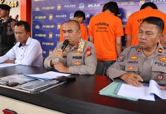 Dihentikan Polisi di Jalan, 2 Pria ini Kedapatan Simpan Sabu  