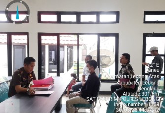 Satreskrim Polres Lebong Serah Terima Tersangka dan BB ke Kejari Lebong