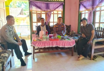 Pererat Silaturahmi, Kapolsek Giri Mulya Sambangi Tomas, Toga di Kecamatan Giri Mulya