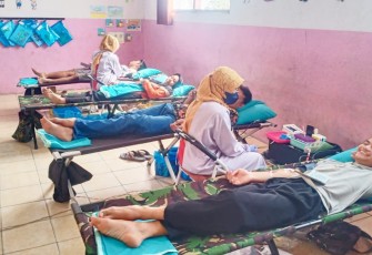 "Kegiatan donor dara di lokasi TMMD Reg ke-117 desa Gentungan kecamatan Mojogedang"