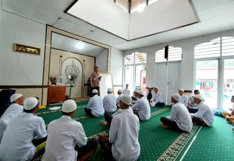 Suasana Pesantren Al-Inabah Lapas Kelas III pasca peresmian.