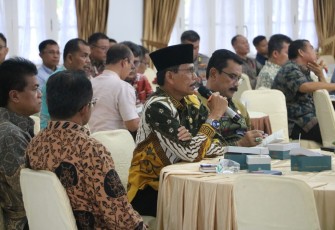 Bupati Limapuluh Kota Safaruddin menghadiri rapat koordinasi Latsitardanus XLIII-2023.
