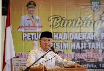 Gubernur Bengkulu Rohidin Mersyah       