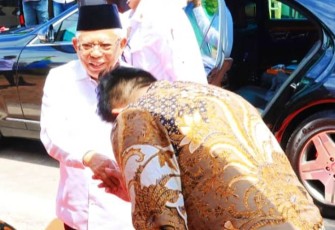 Bupati Bintan Roby Kurniawan SPWK saat jumpa dengan Wapres Ma'ruf Amin 