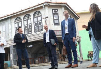 Kepala Biro Humas Promosi dan Protokol BP Batam Ariastuty Sirait saat menerima kunjungan Konsulat Kedutaan Besar Belgia untuk Indonesia dan Singapura di Marketing Center, Batam Center pada Senin, (26/6/2023). 