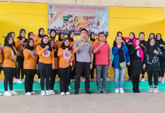 Kepala Dinas Pemuda, Olahraga, dan Pariwisata (Disporapar) Waykanan, Taufik Hidayatno S.STP. M.Si saat membuka pelantikan pengurus DPW ILDI Waykanan & Lampung Utara di GSG Kampung Kalipapan, Sabtu (2/12/2023) kemarin.