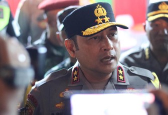 Kapolda Kalimantan Barat Irjen Pol Pipit Rismanto, S.I.K., M.H. beserta rombongan melakukan pengecekan ke beberapa gereja dan posko yang ada di beberapa titik wilayah Kota Pontianak, pada Minggu, (24/12).
