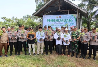 Polres Aceh Timur Gelar Penanaman Pohon
