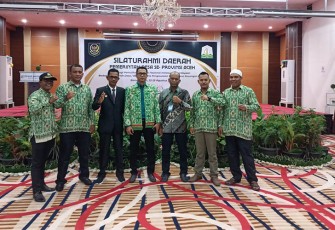 Foto bersama DPC APDESI Kabupaten Aceh Timur 