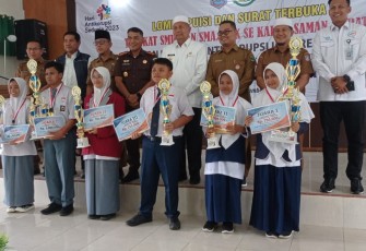 Kejari Pasaman Barat Gelar Lomba Puisi dan Edukasi Anti Korupsi tingkat SMP dan SMA/SMK se Kabupaten Pasaman Barat 