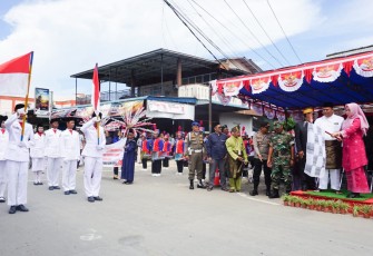 Pawai Budaya dan Pembangunan Meriahkan Kecamatan Gunung Kijang